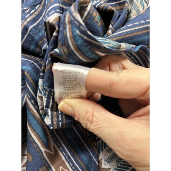 Roper Wear the West Button Down Shirt Navy Brown Medium Southwest Aztec Print - Picture 8 of 11